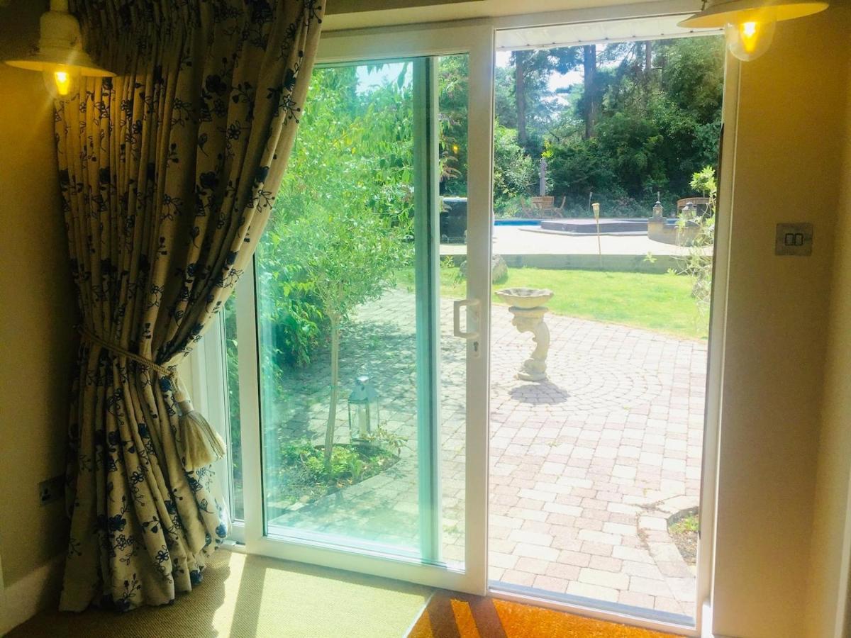 Chadham Pines Cottage Poole Dış mekan fotoğraf